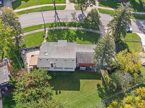 393 E Park Ave, Elmhurst, IL 60126 photo 35