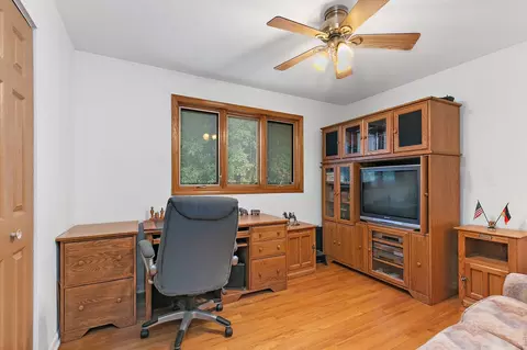 393 E Park Ave, Elmhurst, IL 60126 photo 20