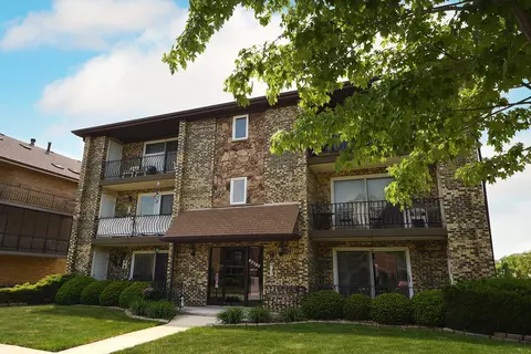 16814 81st Ave #3N, Tinley Park, IL 60477