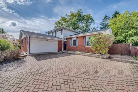 150 S Maple Ave, Hillside, IL 60162