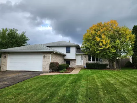 2110 Mystic Dr, Plainfield, IL 60586