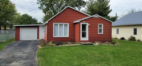 1400 Mulnix St, Rock Falls, IL 61071