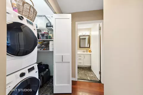 222 E Pearson St #904, Chicago, IL 60611 photo 16