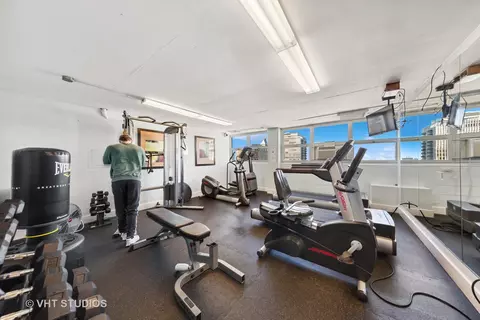 222 E Pearson St #904, Chicago, IL 60611 photo 17
