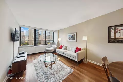 222 E Pearson St #904, Chicago, IL 60611 photo 4