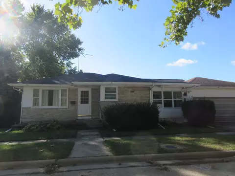 1309 17th Ave, Sterling, IL 61081