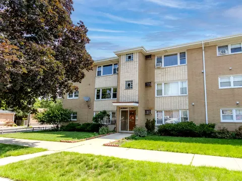 3820 W 47th St #2NW, Chicago, IL 60632