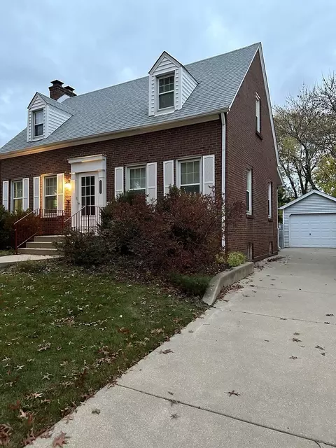 11601 S Oakley Ave, Chicago, IL 60643 photo 3