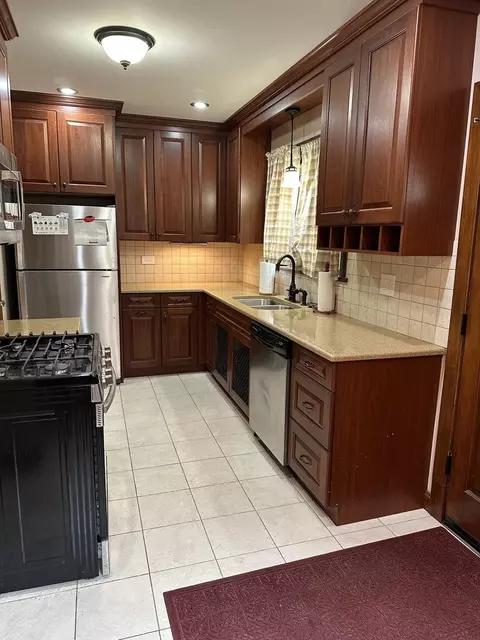 11601 S Oakley Ave, Chicago, IL 60643 photo 11