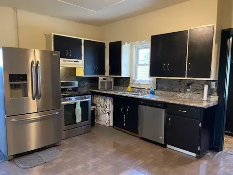 414 W 2nd St, Lostant, IL 61334 photo 10