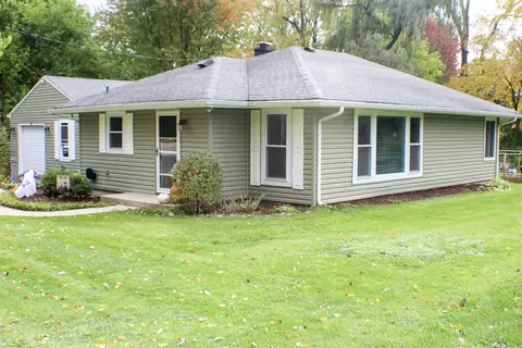 257 Edgewood Dr, Algonquin, IL 60102 photo 3