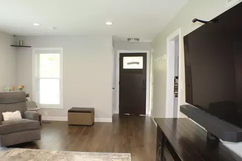 257 Edgewood Dr, Algonquin, IL 60102 photo 8