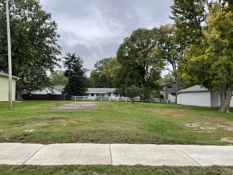 26 S Gosse Blvd, Princeton, IL 61356