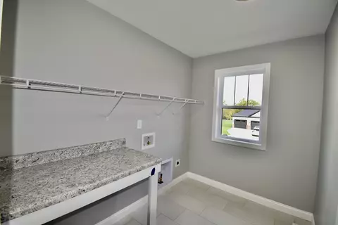 206 Eldon Rd, Downs, IL 61736 photo 33