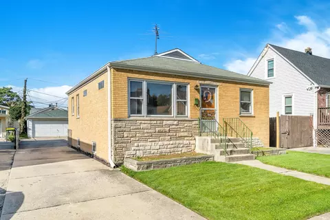4110 Wagner Ave, Schiller Park, IL 60176