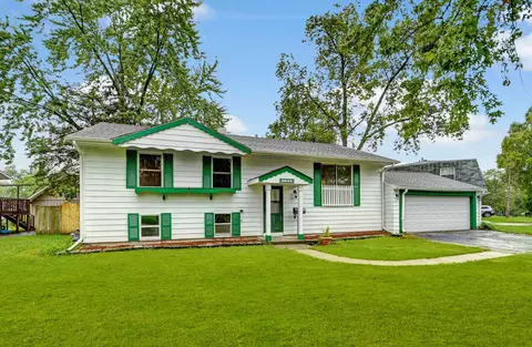 1848 Reichert Ave, Sauk Village, IL 60411