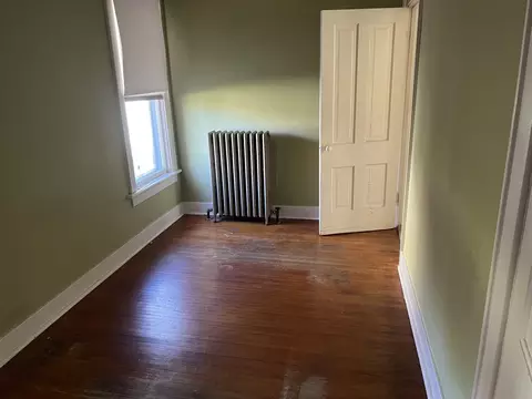 833 Prospect St, Elgin, IL 60120 photo 9