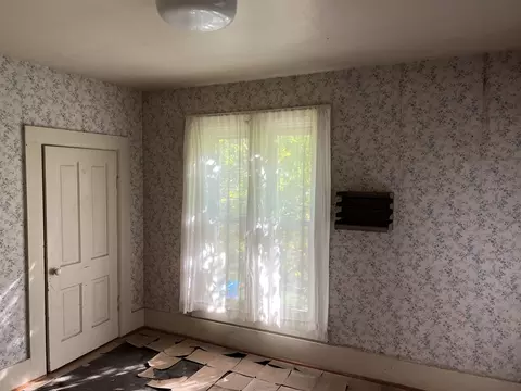 833 Prospect St, Elgin, IL 60120 photo 13