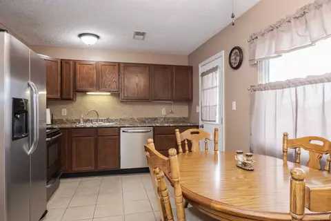 1505 Perry St, Bloomington, IL 61701 photo 10