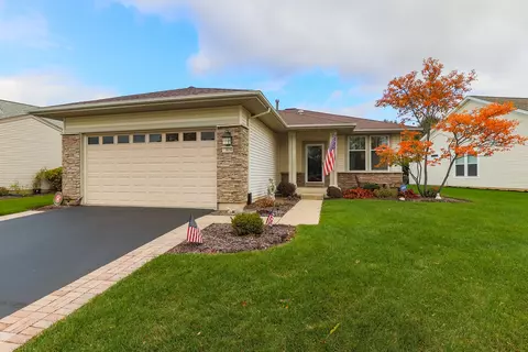 13050 Big Horn Dr, Huntley, IL 60142