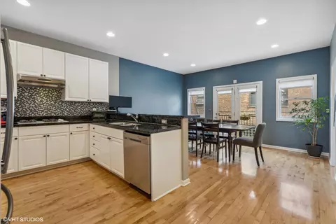 1102 E 54th St, Chicago, IL 60615 photo 9
