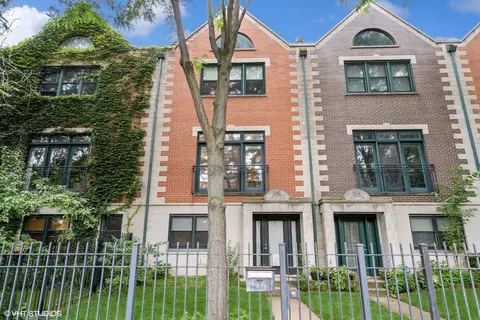 1102 E 54th St, Chicago, IL 60615