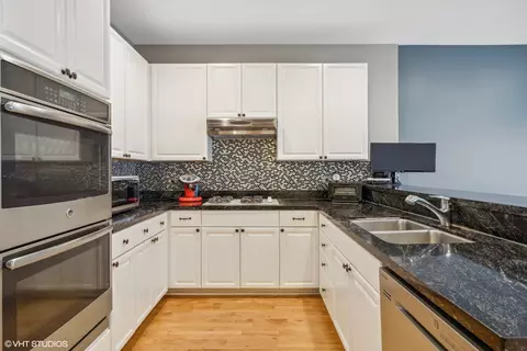 1102 E 54th St, Chicago, IL 60615 photo 10