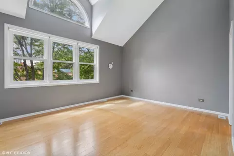 1102 E 54th St, Chicago, IL 60615 photo 13