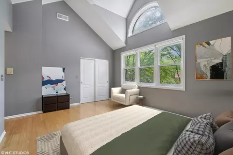 1102 E 54th St, Chicago, IL 60615 photo 16