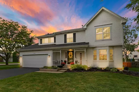 1412 Edington Ln, Mundelein, IL 60060
