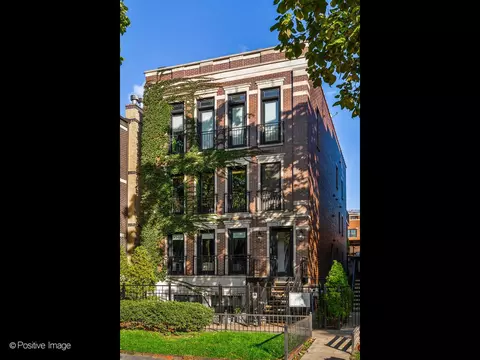 2727 N Wilton Ave #4, Chicago, IL 60614