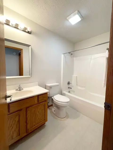 1817 Park West Dr, Normal, IL 61761 photo 16