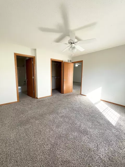 1817 Park West Dr, Normal, IL 61761 photo 10