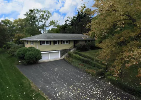 168 Franklin St, Bloomingdale, IL 60108