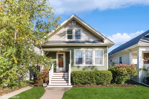 4045 N Kenneth Ave, Chicago, IL 60641