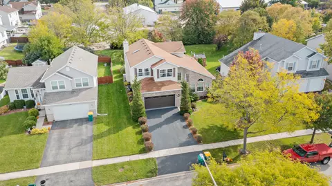 1212 Leonard Dr, Plainfield, IL 60586