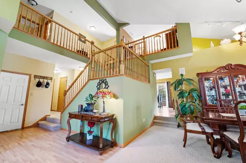 1212 Leonard Dr, Plainfield, IL 60586 photo 5