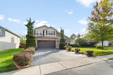 1212 Leonard Dr, Plainfield, IL 60586 photo 2