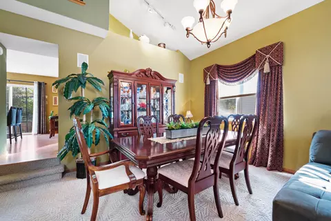 1212 Leonard Dr, Plainfield, IL 60586 photo 7