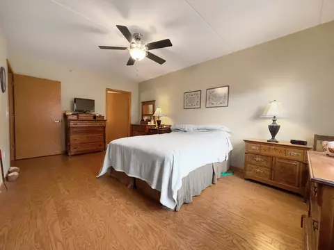 100 N Gary Ave #210, Wheaton, IL 60187 photo 9
