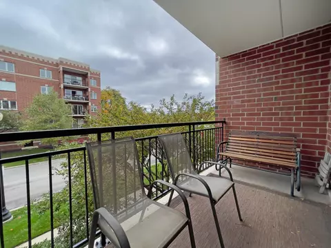 100 N Gary Ave #210, Wheaton, IL 60187 photo 17