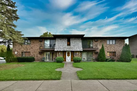 5739 129th St #2C, Crestwood, IL 60445