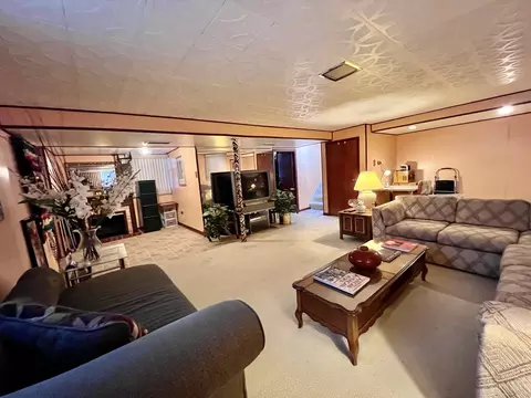 Living - 1024 W 107th Pl, Chicago, IL 60643 photo 7 of 7
