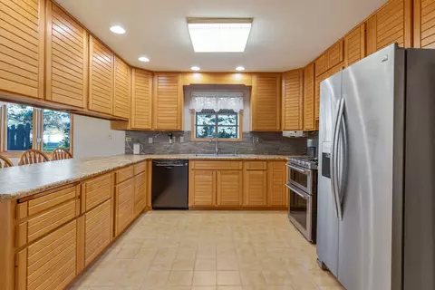 9 N100 Oak Bluff Dr, Elgin, IL 60124 photo 4