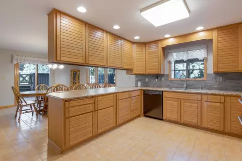 9 N100 Oak Bluff Dr, Elgin, IL 60124 photo 3
