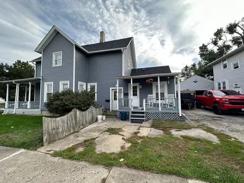 320 Center St, Elgin, IL 60120 photo 11