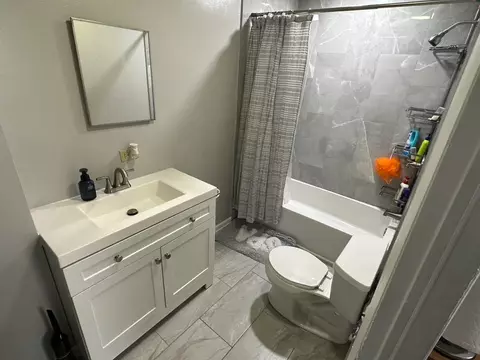 320 Center St, Elgin, IL 60120 photo 8