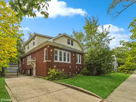 235 Belle Plaine Ave, Park Ridge, IL 60068