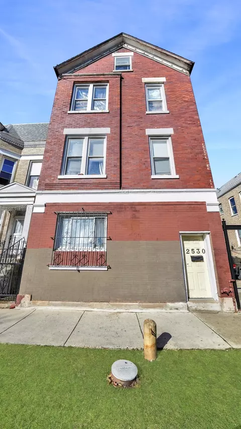2530 S Christiana Ave, Chicago, IL 60623