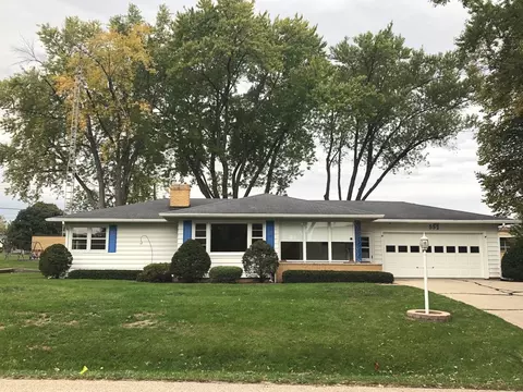 532 Riley Dr, Marengo, IL 60152